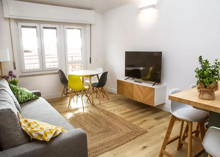 Rooftop Oasis Chiavari