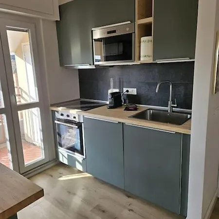 Rooftop Oasis アパート *