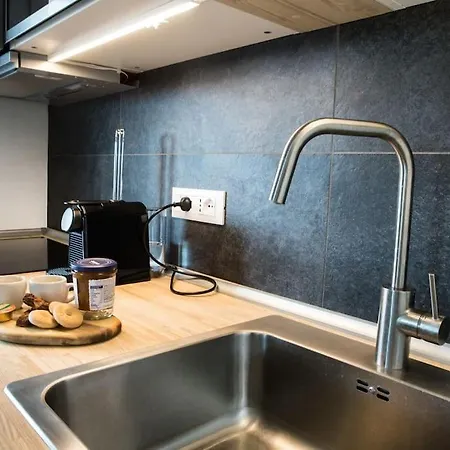 アパート Rooftop Oasis