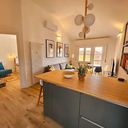 Rooftop Oasis キアーヴァリ