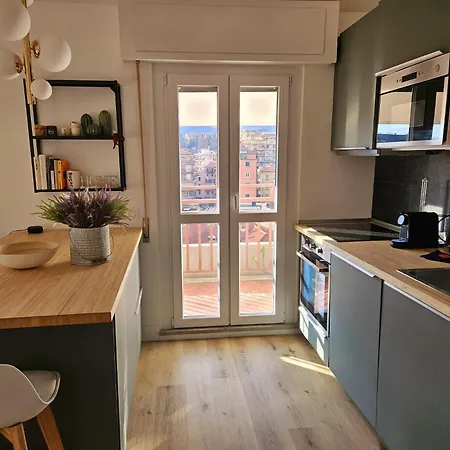 アパート Rooftop Oasis